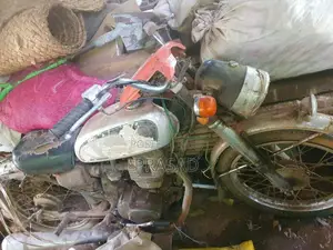 Honda CB 125 1995 Motorbike (Used)