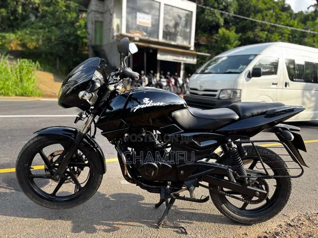 Bajaj Pulsar 200 2009 Motorbike (Used)