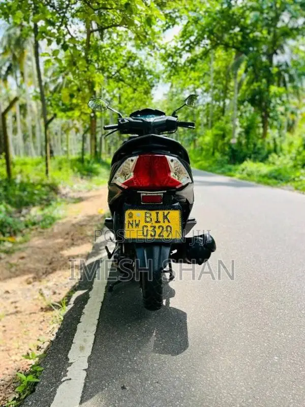 Honda Dio 2019 Motorbike (Used)