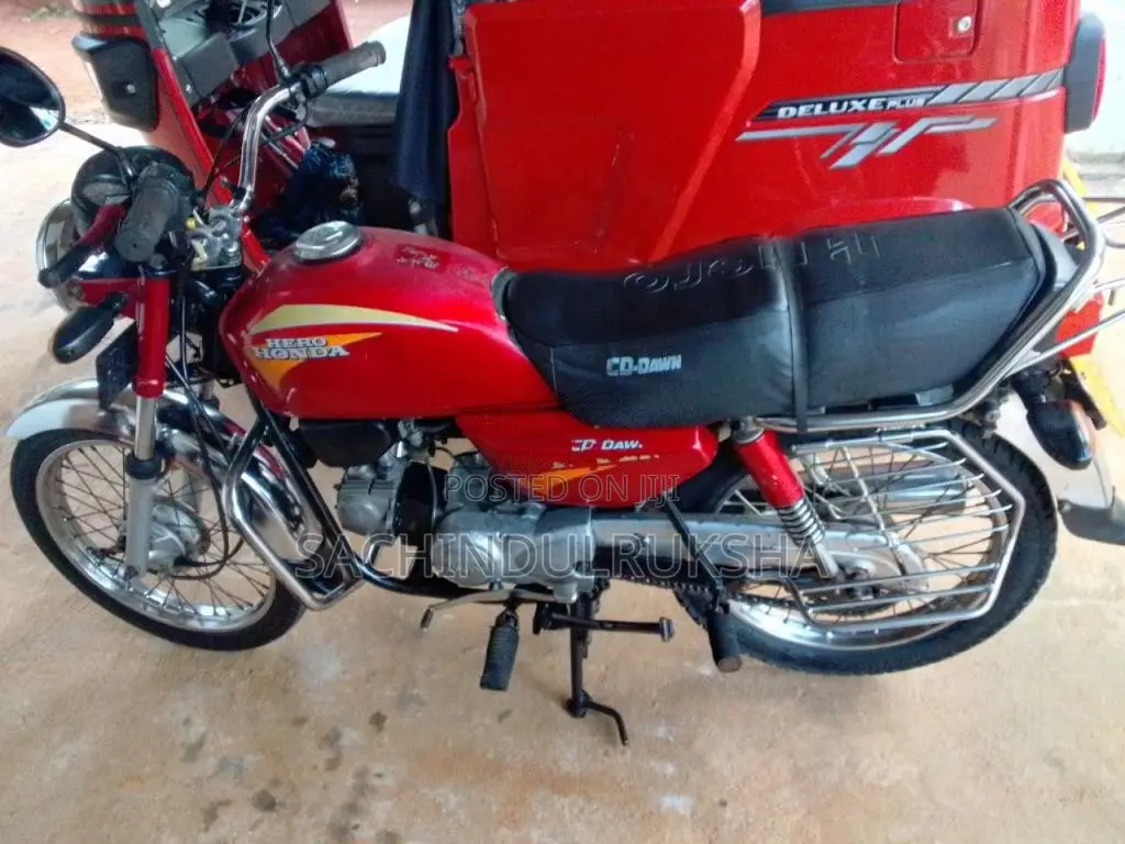 Hero-Honda Cd Dawn 2003 Motorbike (Used)