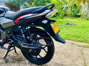 Bajaj Discover 125 2020 motorcycle (Used)