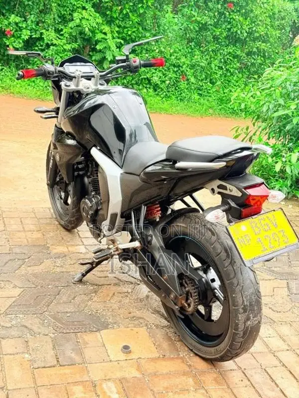 Yamaha FZ 2018 Motorbike (Used)