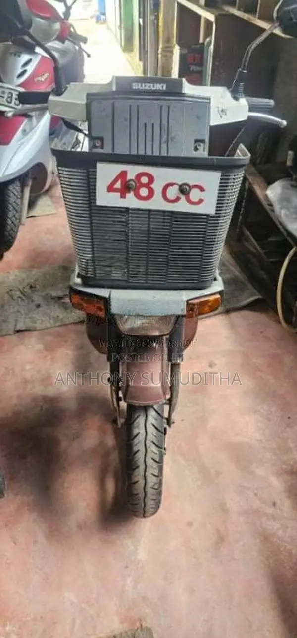 Suzuki Mollet 2016 Motorbike (Used)