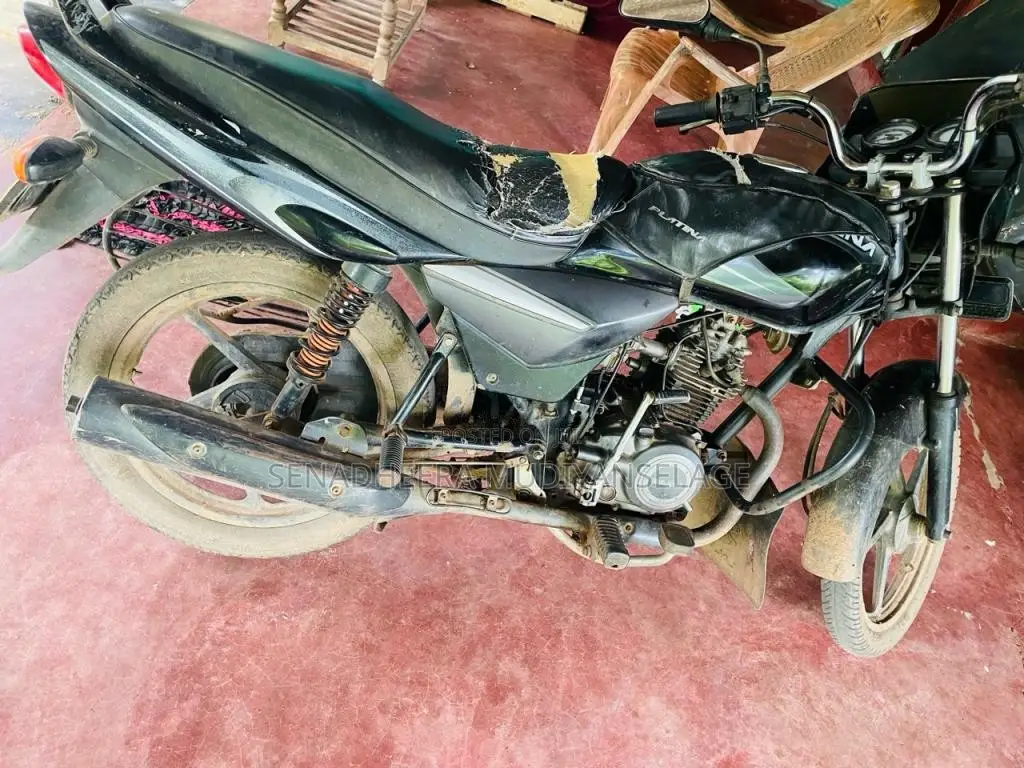 Bajaj CT-100 2014 Motorbike (Used)