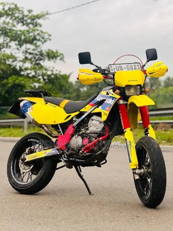 Kawasaki D Tracker 2002 Motorbike (Used)