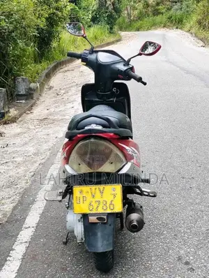 TVS Scooty Streak 2010 Motorbike (Used)