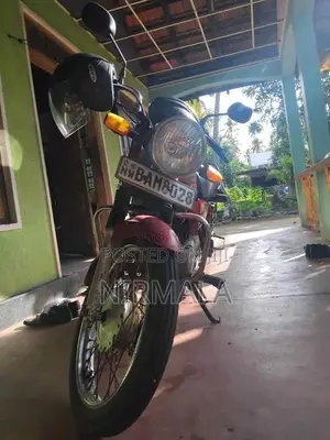 Hero Cd Deluxe 2017 Motorbike (Used)