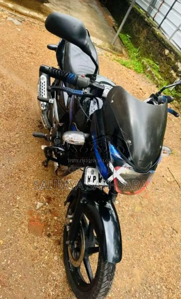 Bajaj Pulsar 150 2010 Motorbike (Used)