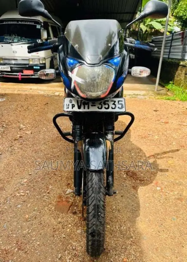 Bajaj Pulsar 150 2010 Motorbike (Used)