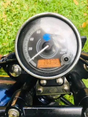 Bajaj Avenger 2017 Motorbike (Used)
