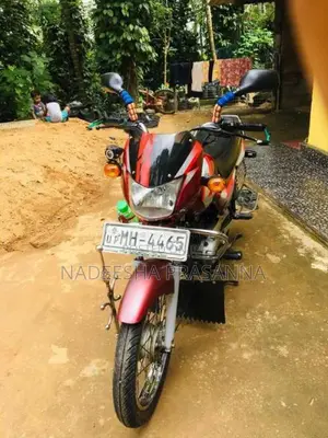 Bajaj CT-100 2004 Motorbike (Used)