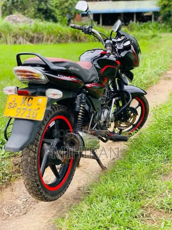 Bajaj Discover 2012 Motorbike (Used)