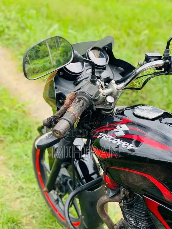 Bajaj Discover 2012 Motorbike (Used)