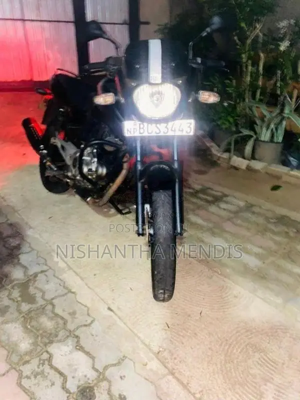 Bajaj Pulsar 150 2015 Motorbike (Used)