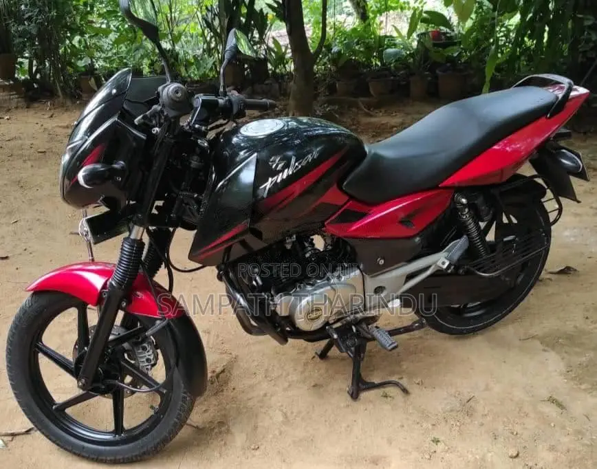 Bajaj Pulsar 2016 Motorbike (Used)