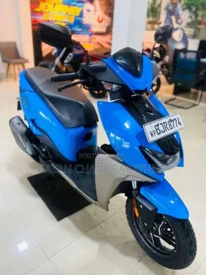 Hero Xoom 2025 Motorbike (Used)