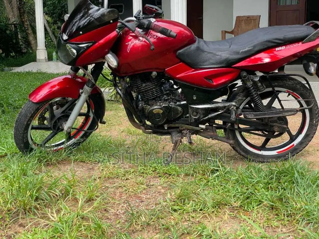 Bajaj Pulsar 2007 Motorbike (Used)