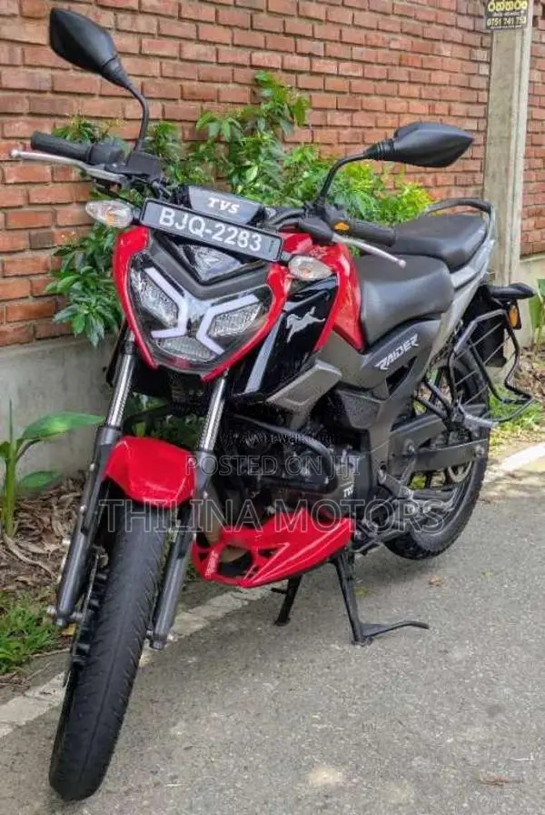 TVS Raider 2025 Motorbike (Used)