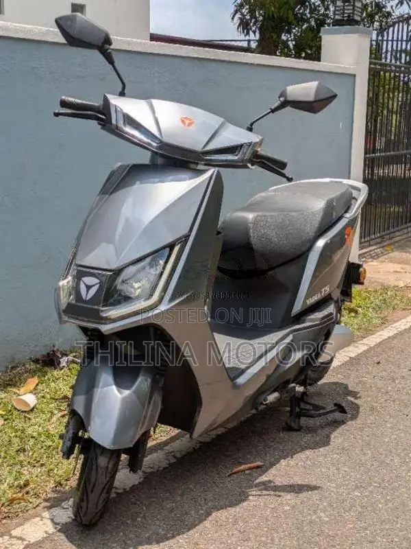 Yadea T5 2024 Motorbike (Used)
