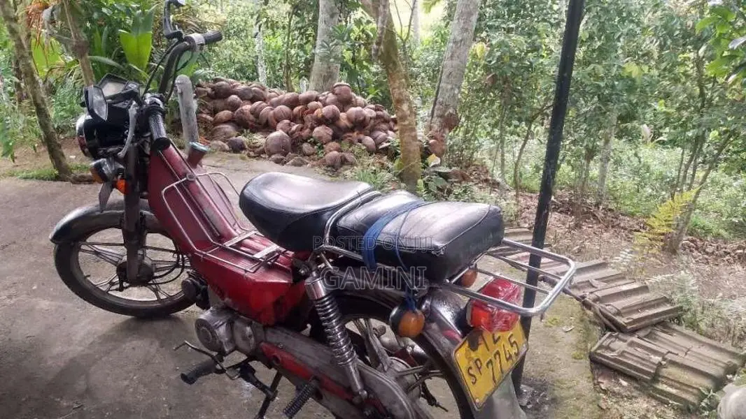 Honda 50lxi 2007 Motorbike (Used)