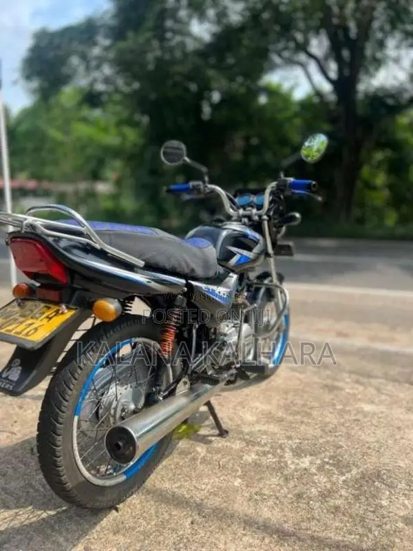 Bajaj CT-100 2017 Motorbike (Used)