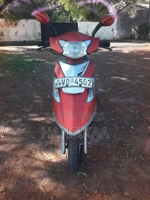 TVS Scooty Streak 2010 Motorbike (Used)