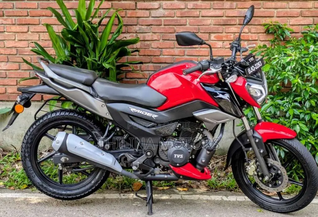 TVS Raider 2025 Motorbike (Used)