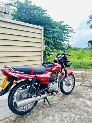 Bajaj CT-100 2007 Motorbike (Used)