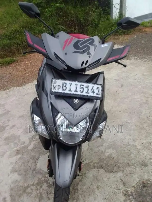 Yamaha ZR 2014 Motorbike (Used)