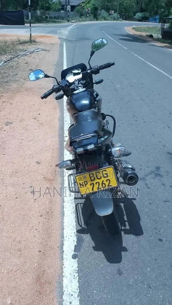 Bajaj Pulsar 2015 Motorbike (Used)