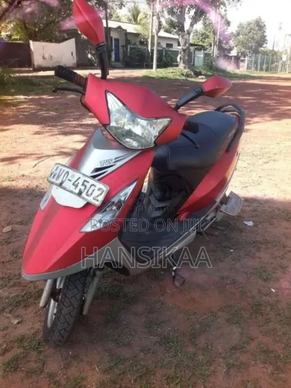 TVS Scooty Streak 2010 Motorbike (Used)