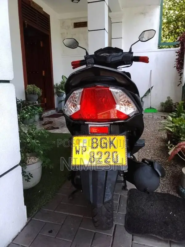 Honda Dio 2018 Motorbike (Used)