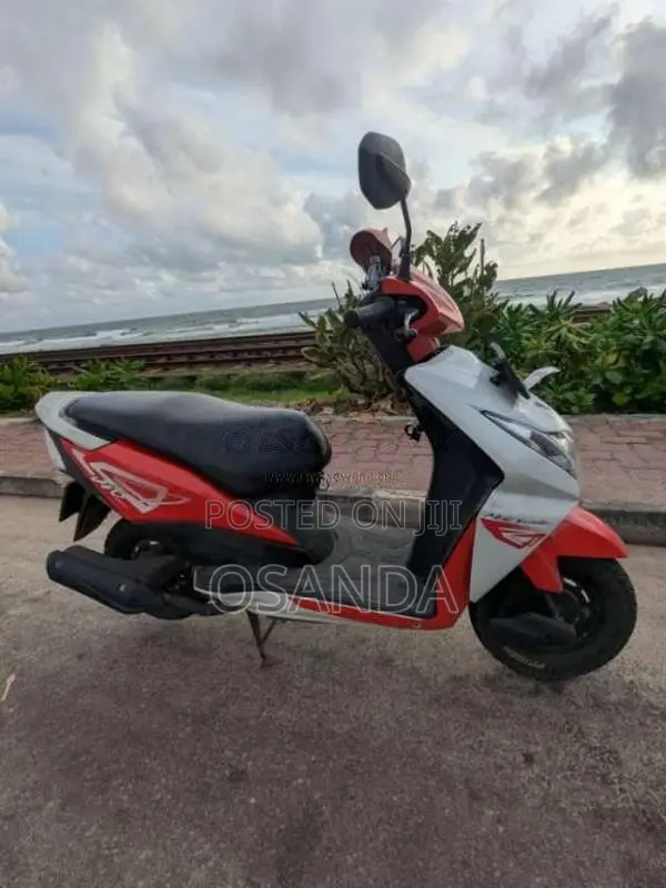 Honda Dio 2016 Motorbike (Used)