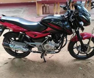 Bajaj Pulsar 2016 Motorbike (Used)