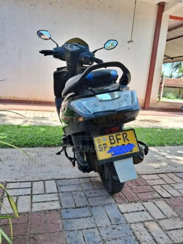 Hero Dash 2016 Motorbike (Used)