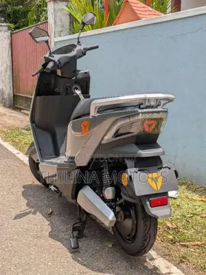 Yadea T5 2024 Motorbike (Used)