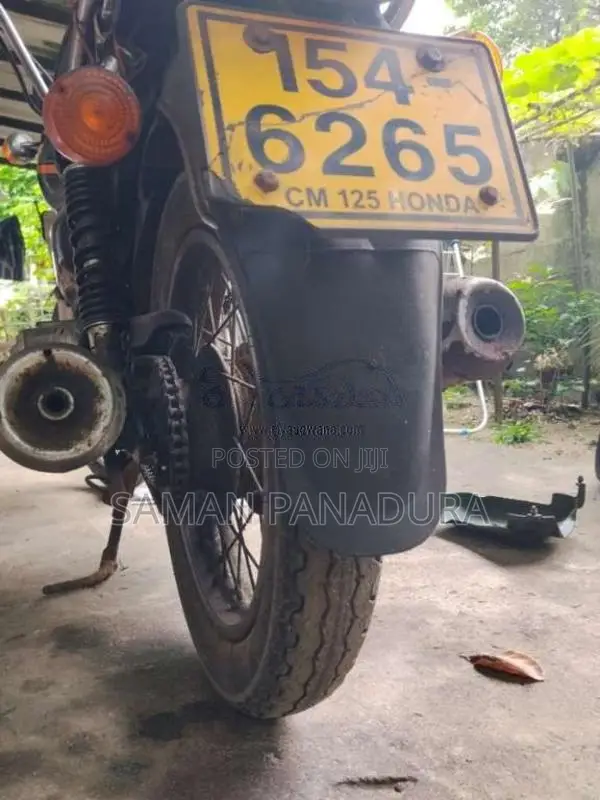 Honda CM 125 1997 motorcycle (Used)