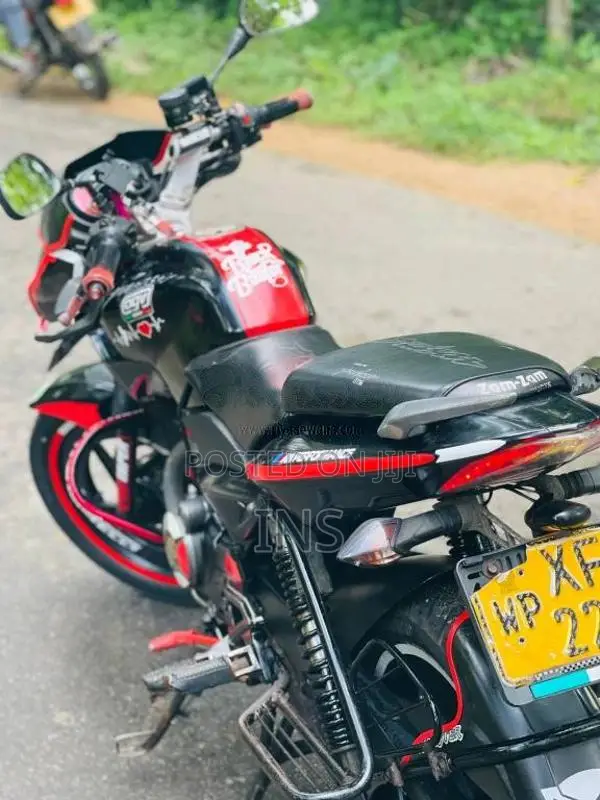 Bajaj Pulsar 135 LS 2012 Motorbike (Used)