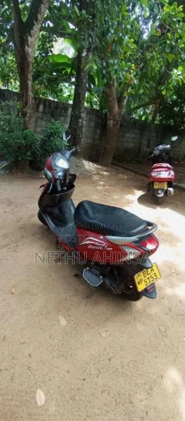 TVS Zest 2016 Motorbike (Used)