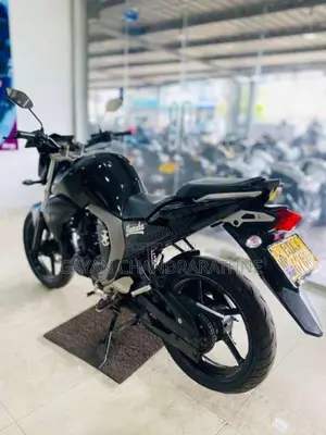 Yamaha FZ-S version 2.0 2015 Motorbike (Used)