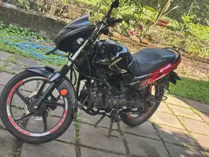 Hero-Honda Glamour 2011 Motorbike (Used)