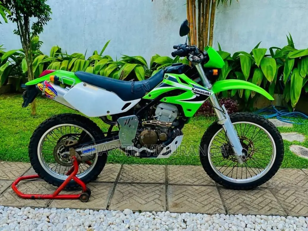 Kawasaki KLX 2007 Motorbike Unregistered (Recondition)