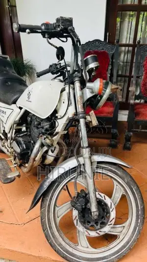 Zongshen ZS 125-5 2004 Motorbike (Used)