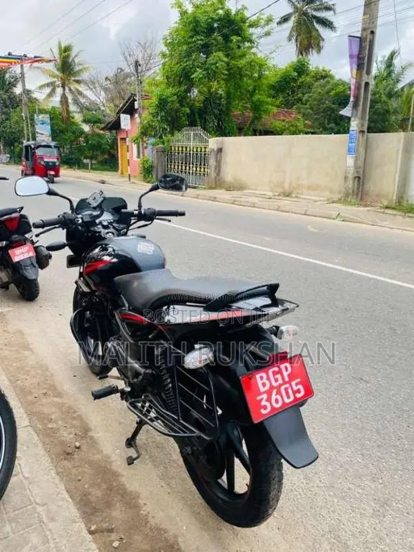 Bajaj Pulsar 2018 Motorbike (Used)