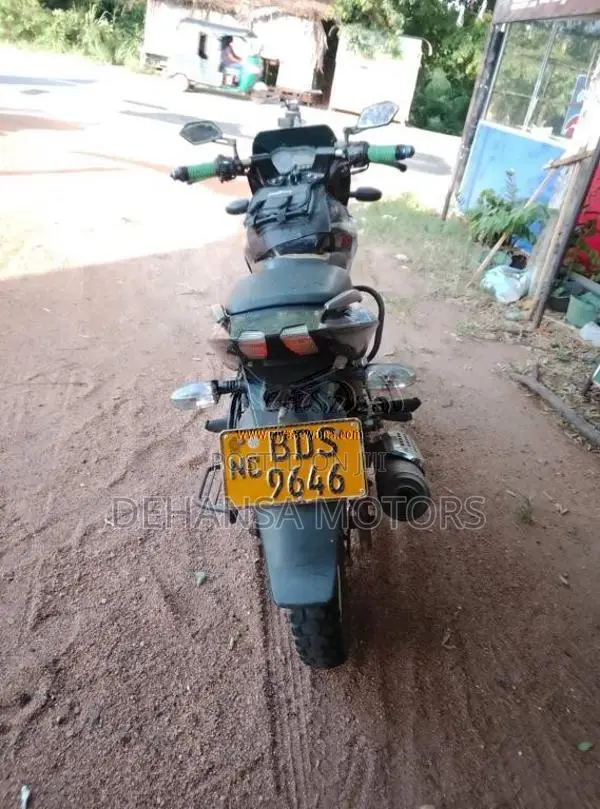 Bajaj Pulsar 2016 Motorbike (Used)