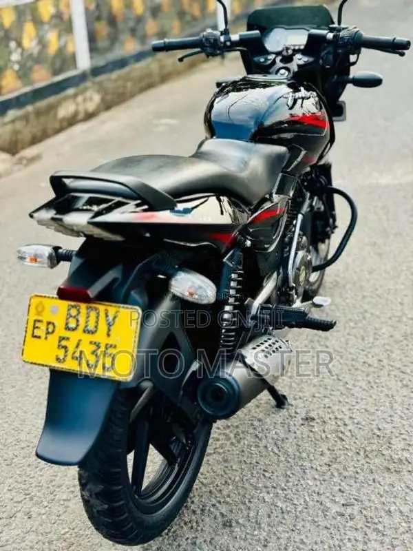 Bajaj Pulsar 150 2016 Motorbike (Used)