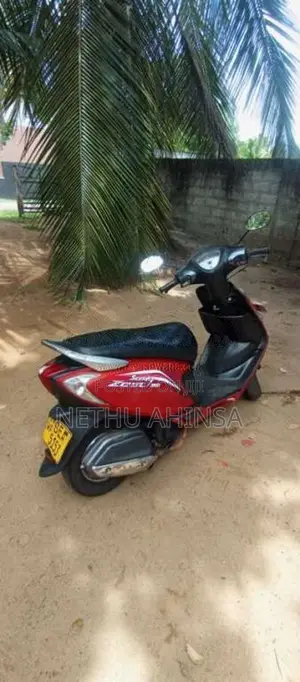 TVS Zest 2016 Motorbike (Used)