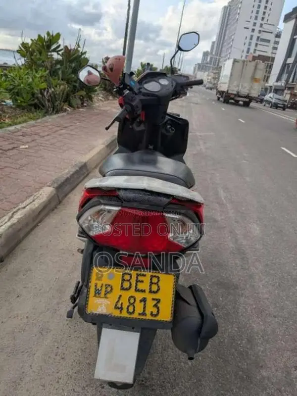 Honda Dio 2016 Motorbike (Used)