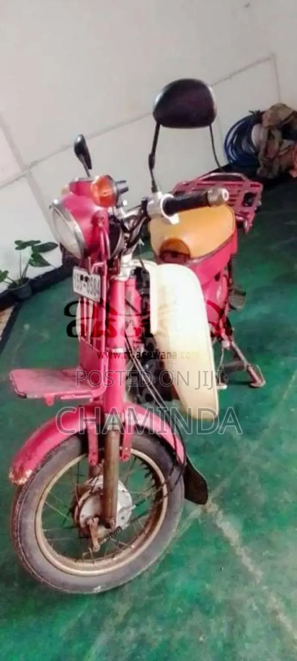 Honda MD 90 1996 Motorbike (Used)