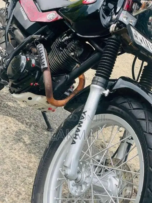 Yamaha TW Disk Model 2006 Motorbike (Used)